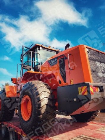 Фронтальный погрузчик XGMA XG968