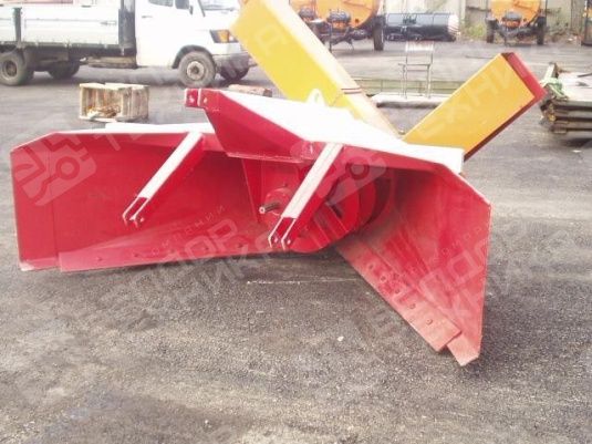 Снегоочиститель задний СНТ-2500