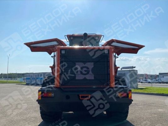 Фронтальный погрузчик XGMA XG968