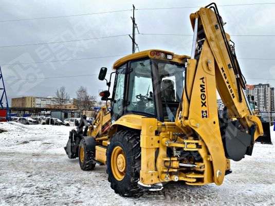 Экскаватор-погрузчик XGMA XG765N