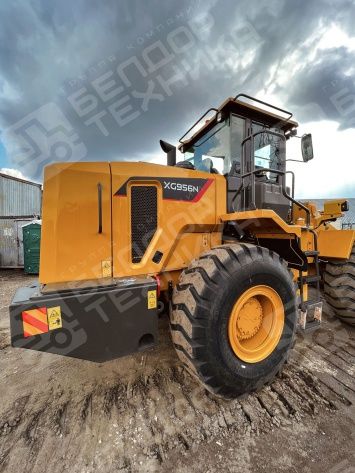 Фронтальный погрузчик XGMA XG956