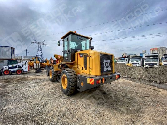 Фронтальный погрузчик XGMA XG931