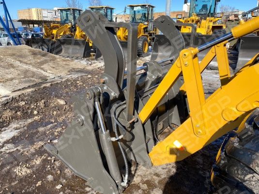 Экскаватор-погрузчик XGMA XG765H-4ТХ