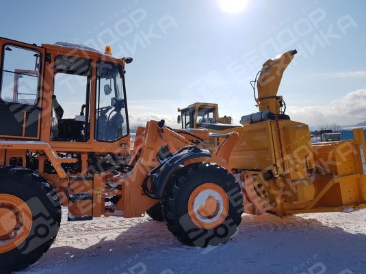 Снегоочиститель шнекороторный ДЭМ-133