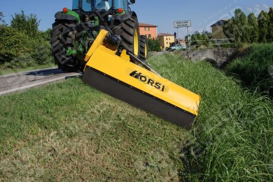 Боковая косилка-мульчер ORSI Farmer Plus 200