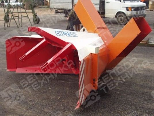 Снегоочиститель задний СНТ-2500