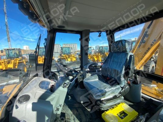 Экскаватор-погрузчик XGMA XG765H-4ТХ