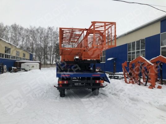 Платформа мостовая на базе автомобильного прицепа