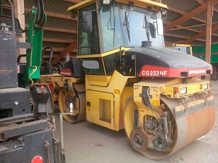 Тандемный виброкаток Dynapac CG 233 HF