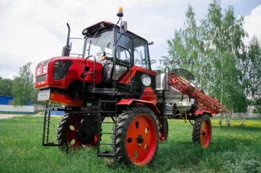 Опрыскиватель высококлиренсный БЛ-3000 (1350 мм)